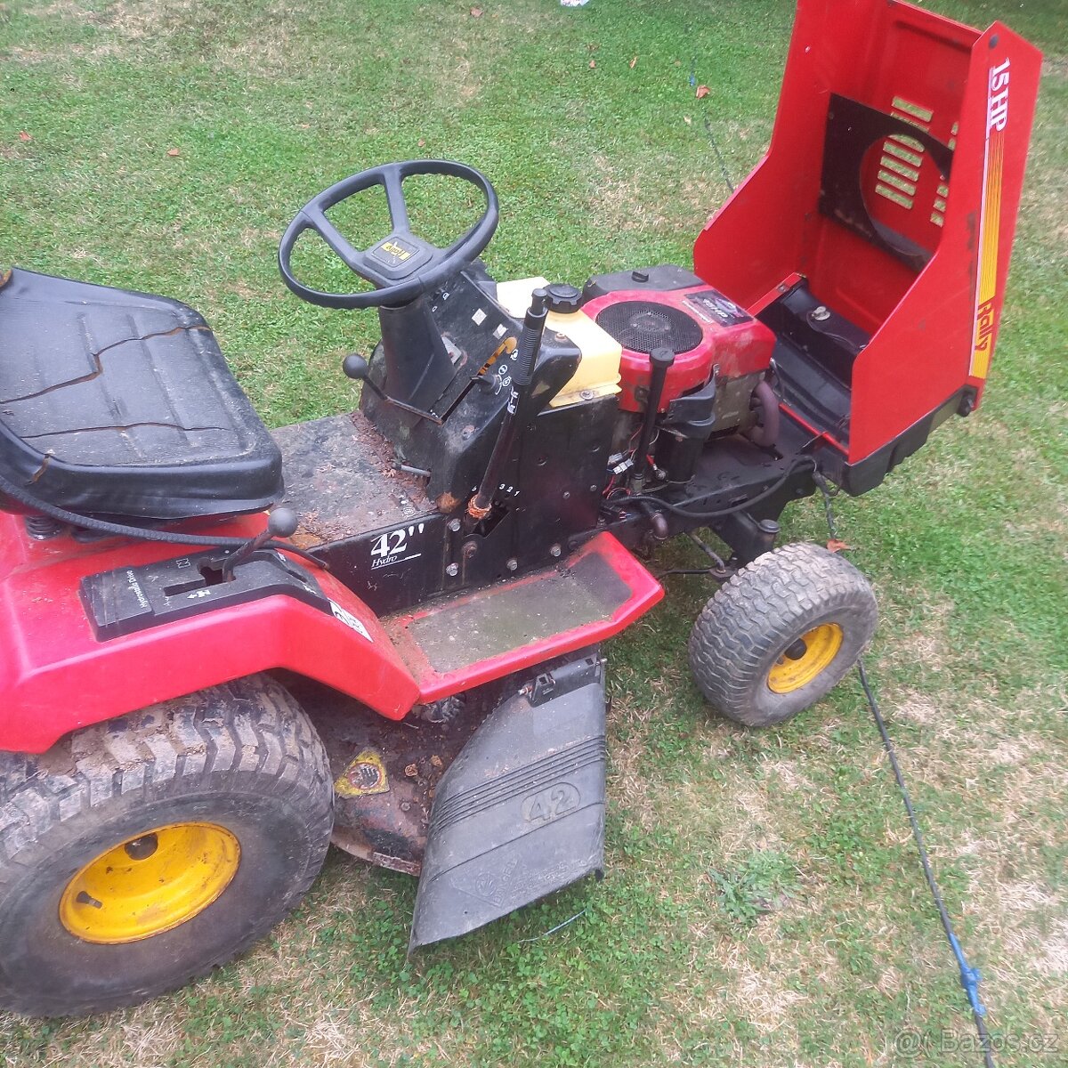 Zahradní sekací traktor - 6