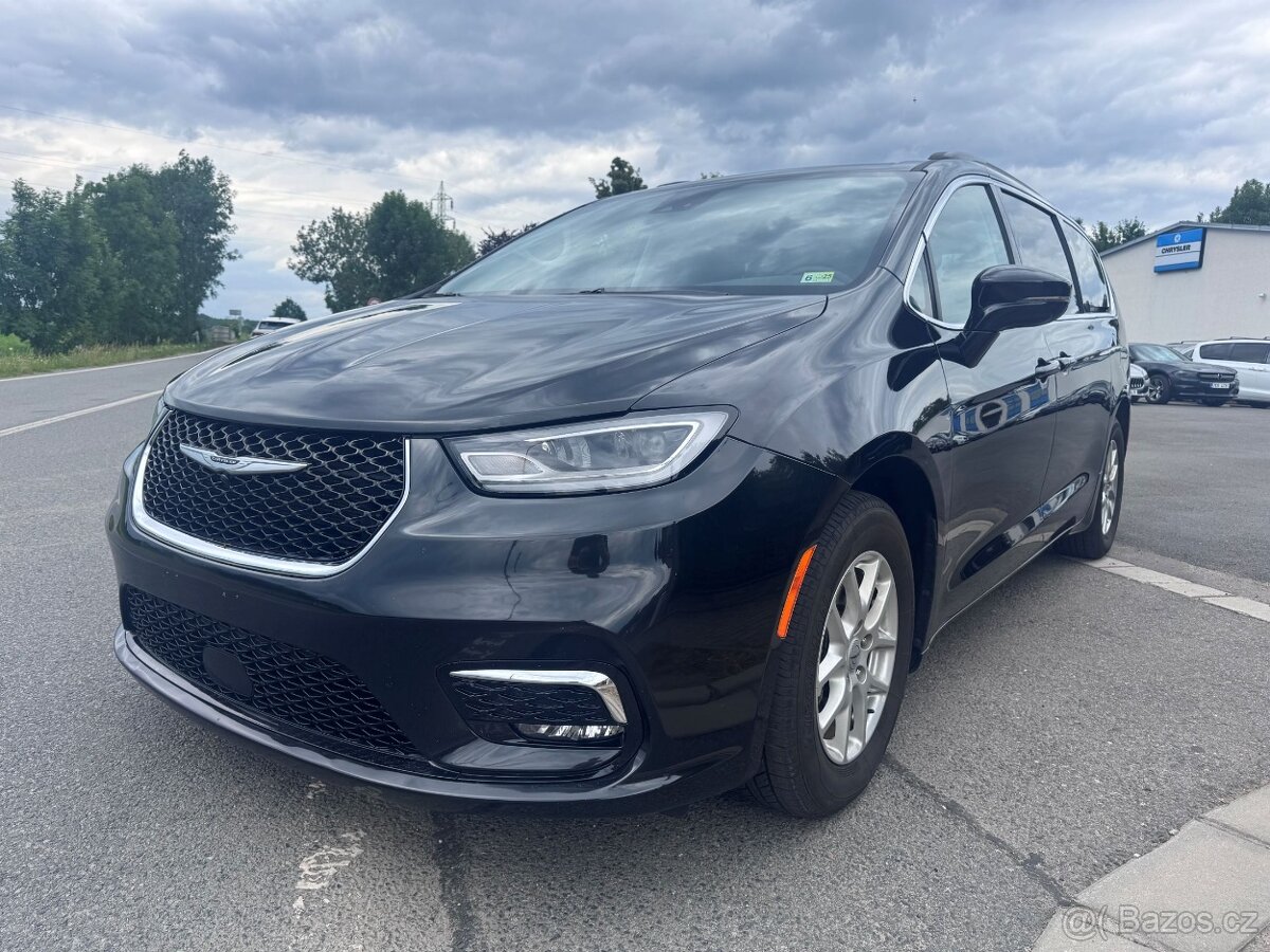 Chrysler Pacifica 3,6 L RU Čočka Adapttemp 2022 - 6