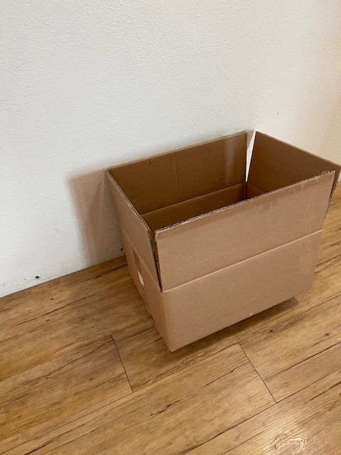 Použité kartonové krabice 5VVL 380x280x160 - 6