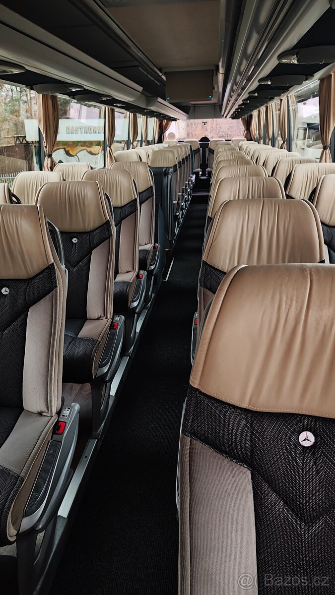 Mercedes Benz Travego M - 6