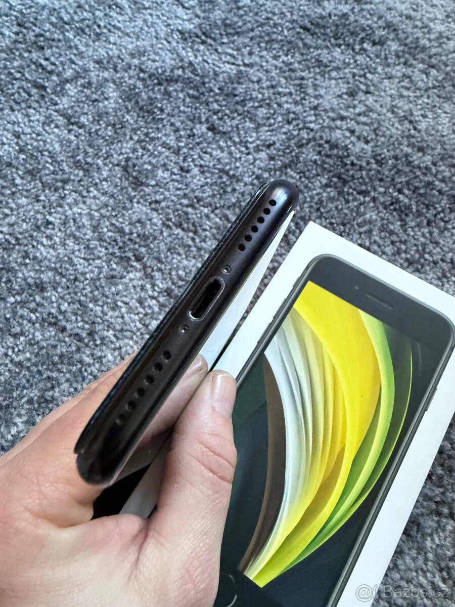 iPhone SE 2020 TOP stav / Baterie 100% - 6