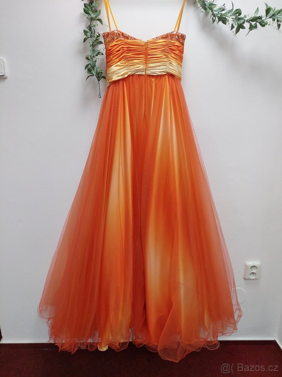 Oranžové dlouhé šaty - 6