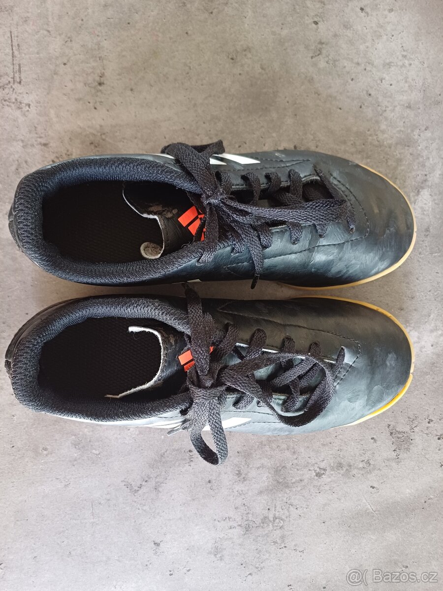 Dětské sálové boty Adidas vel.33 - 6