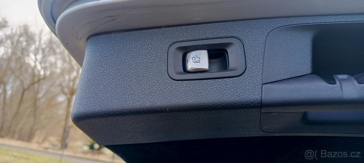 Mercedes Benz E220 Allterrain - 6