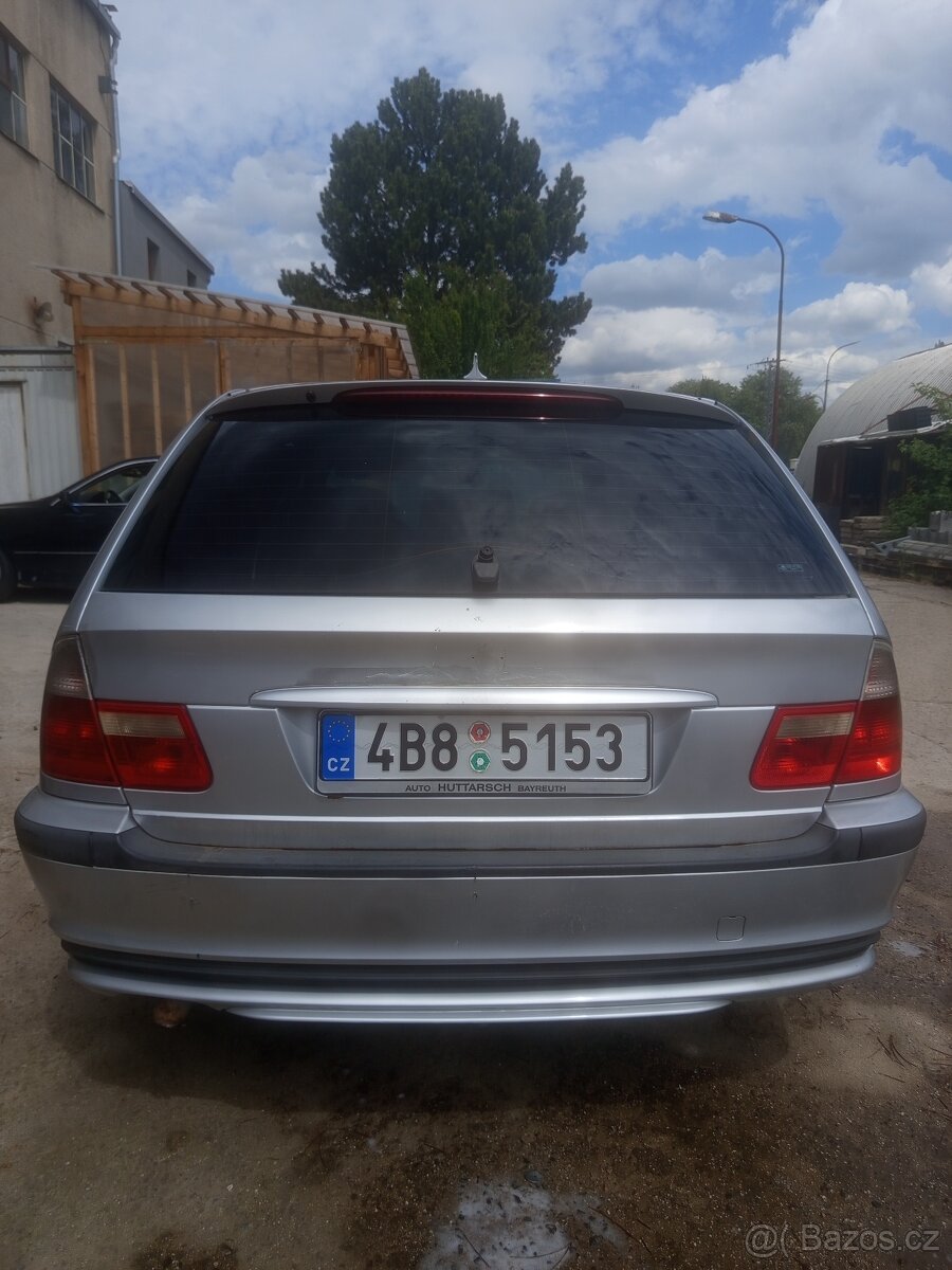 BMW E46 320d manuál - 6