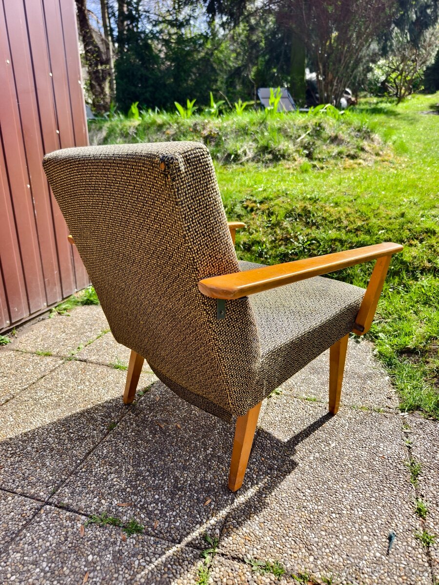 Retro křeslo k renovaci Brusel - 6