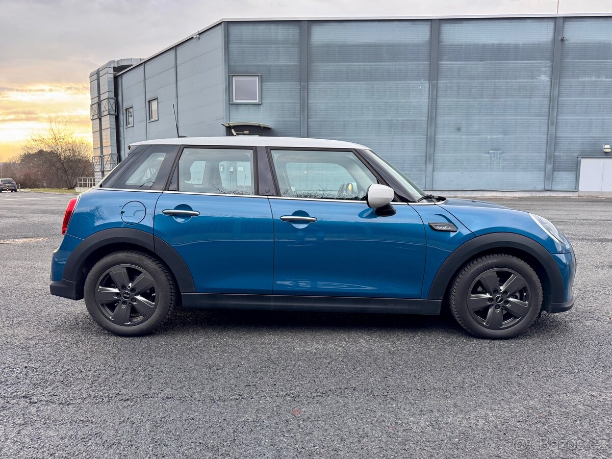 Mini Cooper, Camden Edition - 1,5 - 100 kW benzín, automat - 6
