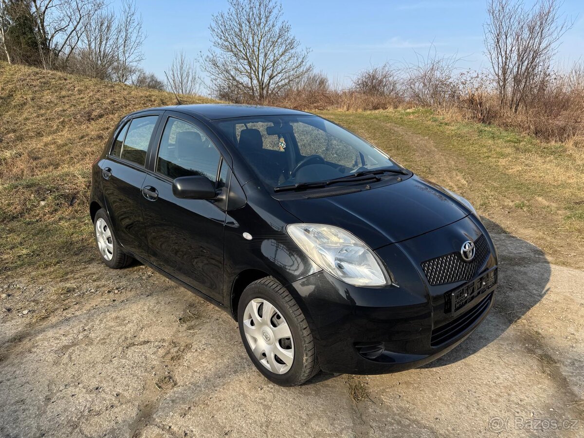 Toyota Yaris 1.Oi - 6