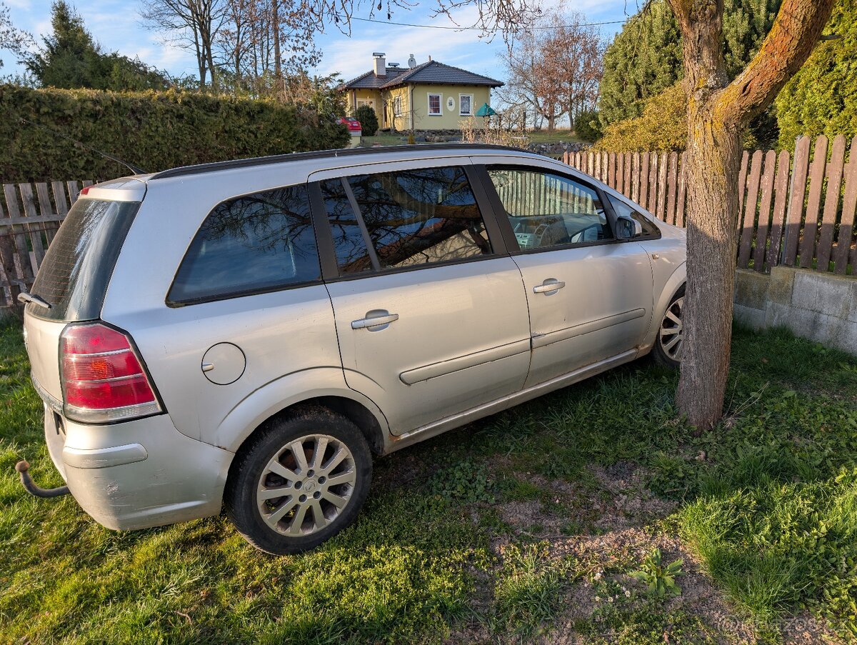 Zafira b - diesel - nepojizdna na dily - 6