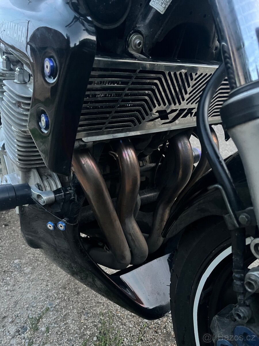 Yamaha XJR 1300 SP - 6