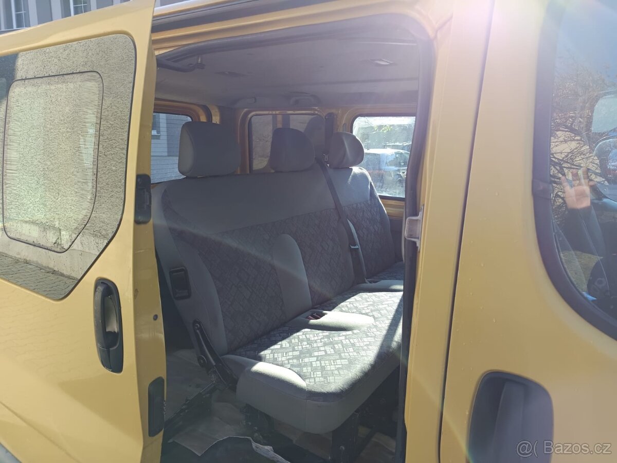 Opel Vivaro - 6