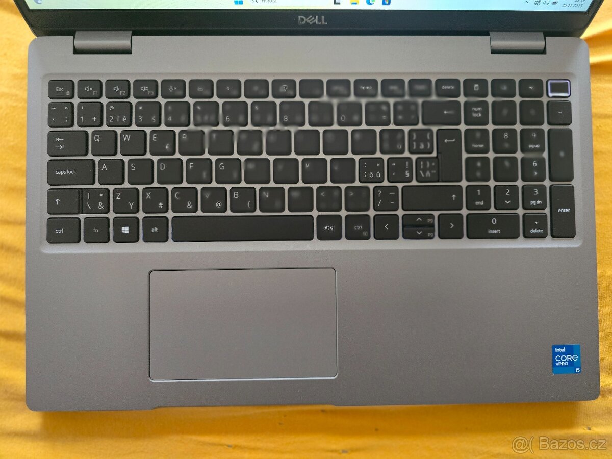 Dell Latitude 5520,i5,16 GB,256 GB SSD,Win 11 Pro - 6