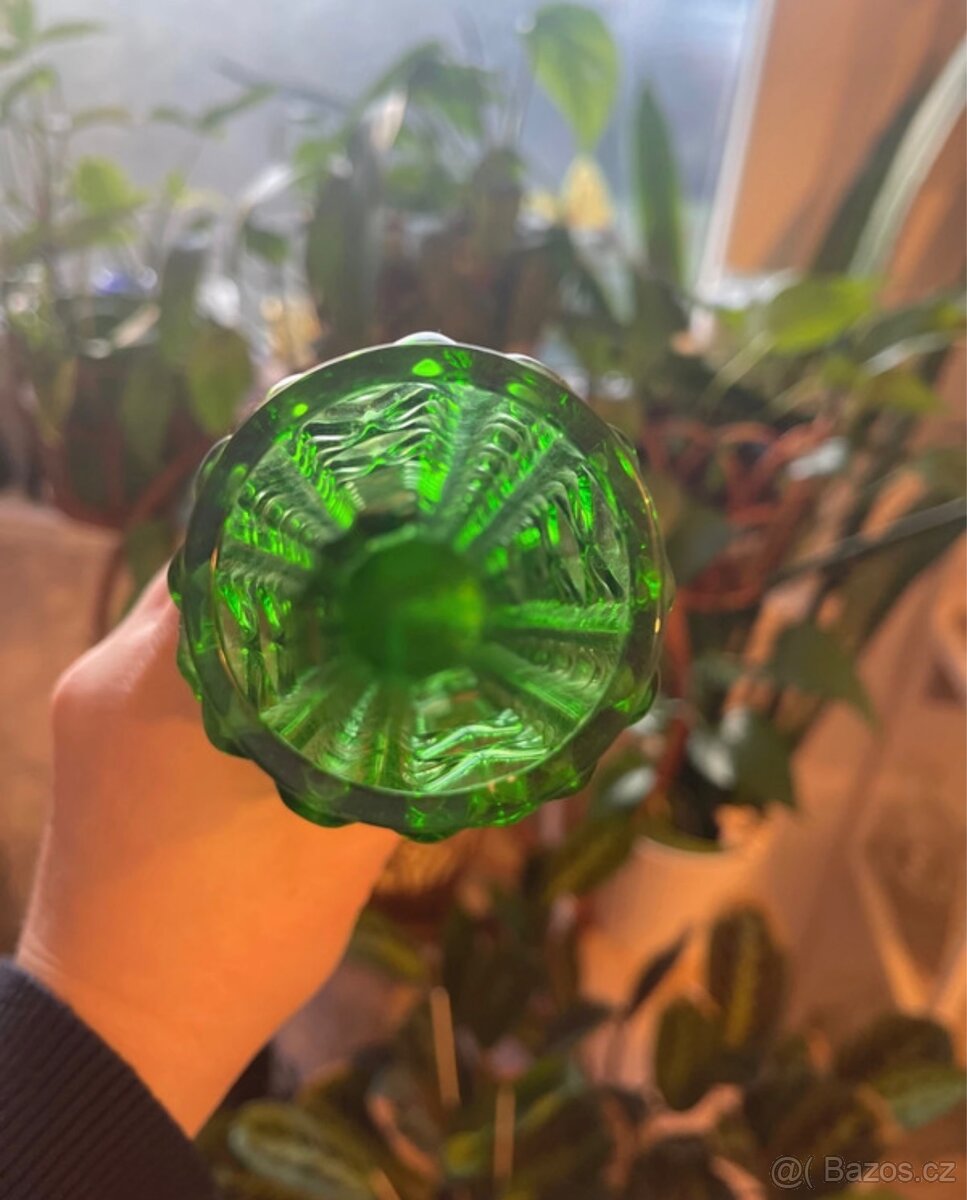 Crystalex Nový Bor váza zelená - 6