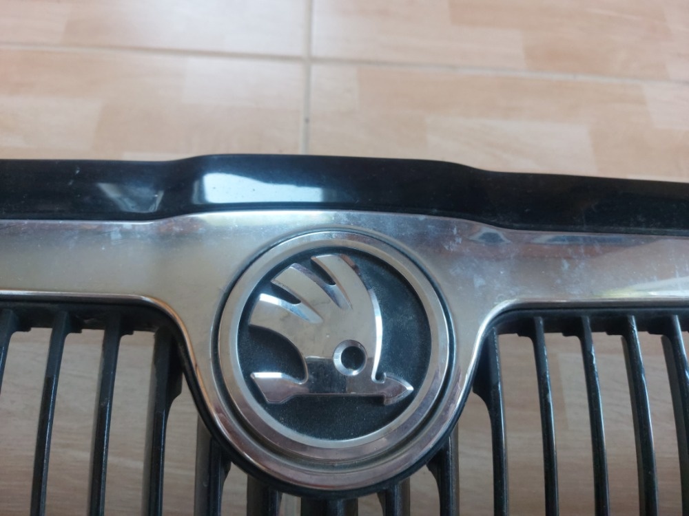 Octavia 1 přední maska - 6