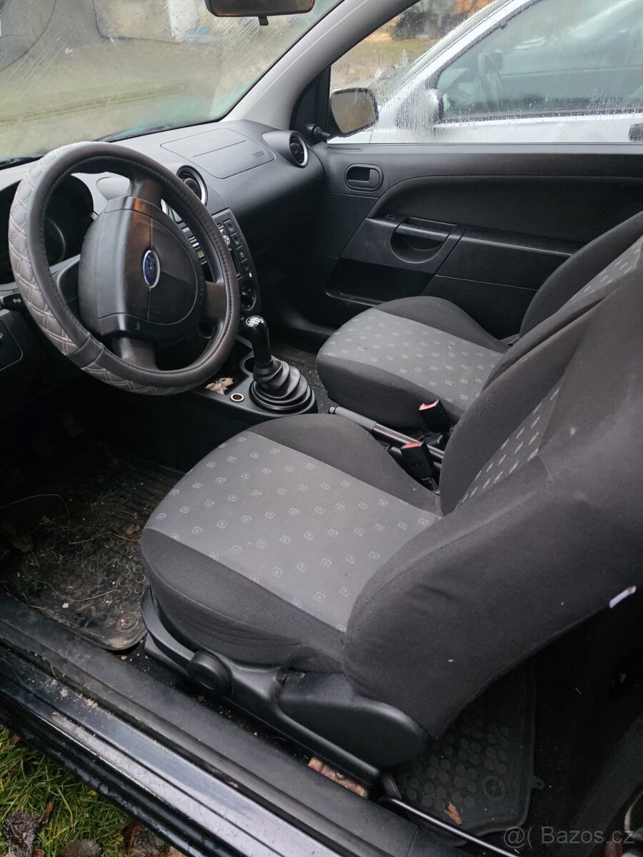 Ford Fiesta 1.4, benzín, 59 kW - 6