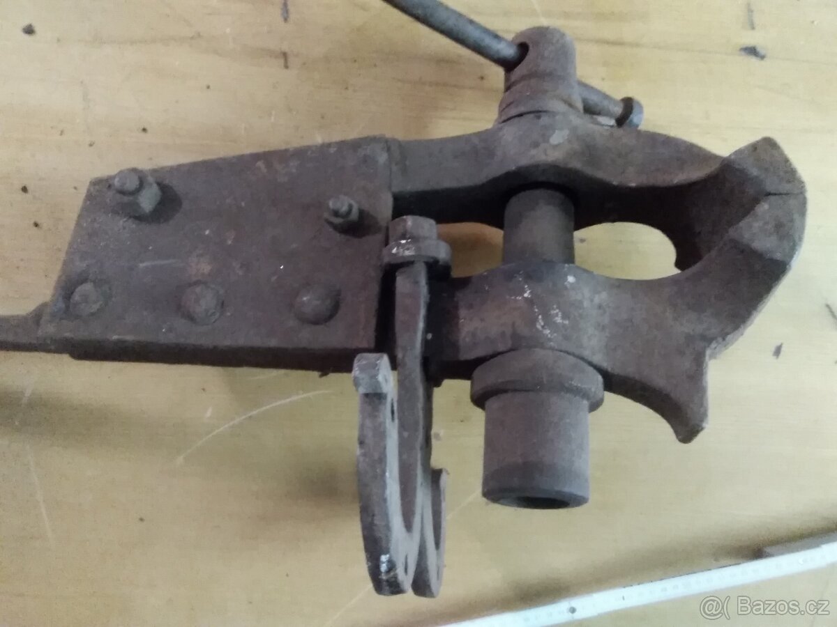 Kovářský svěrák - 6