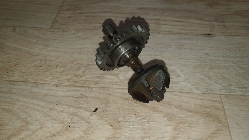 Díly z motoru 2T HC04E (HONDA MTX 80 1983) - 6