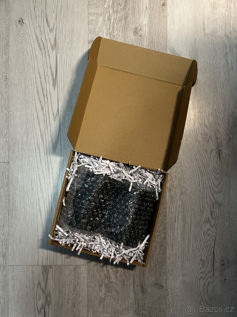 Krytky R-line prahů VW Passat B6 - 6