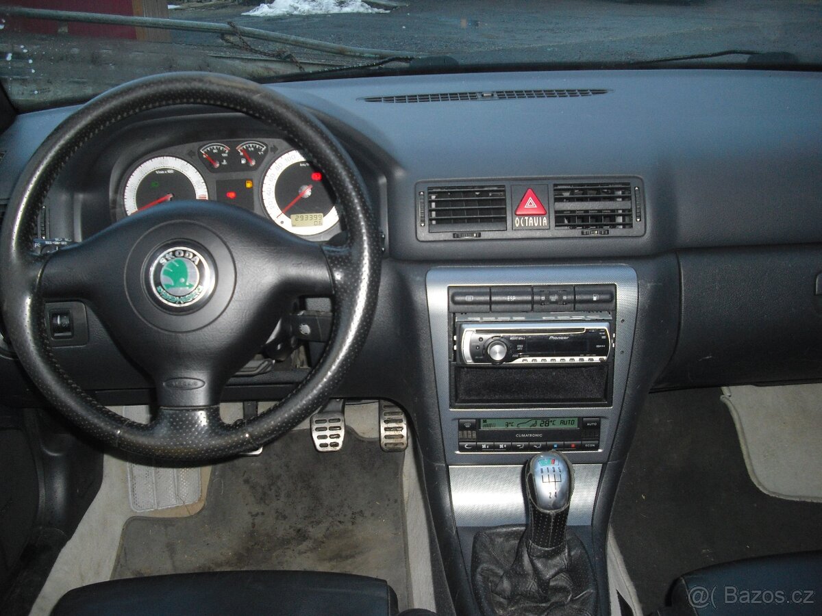 Skoda Octavia 1.8T 132KW RS1 - 6