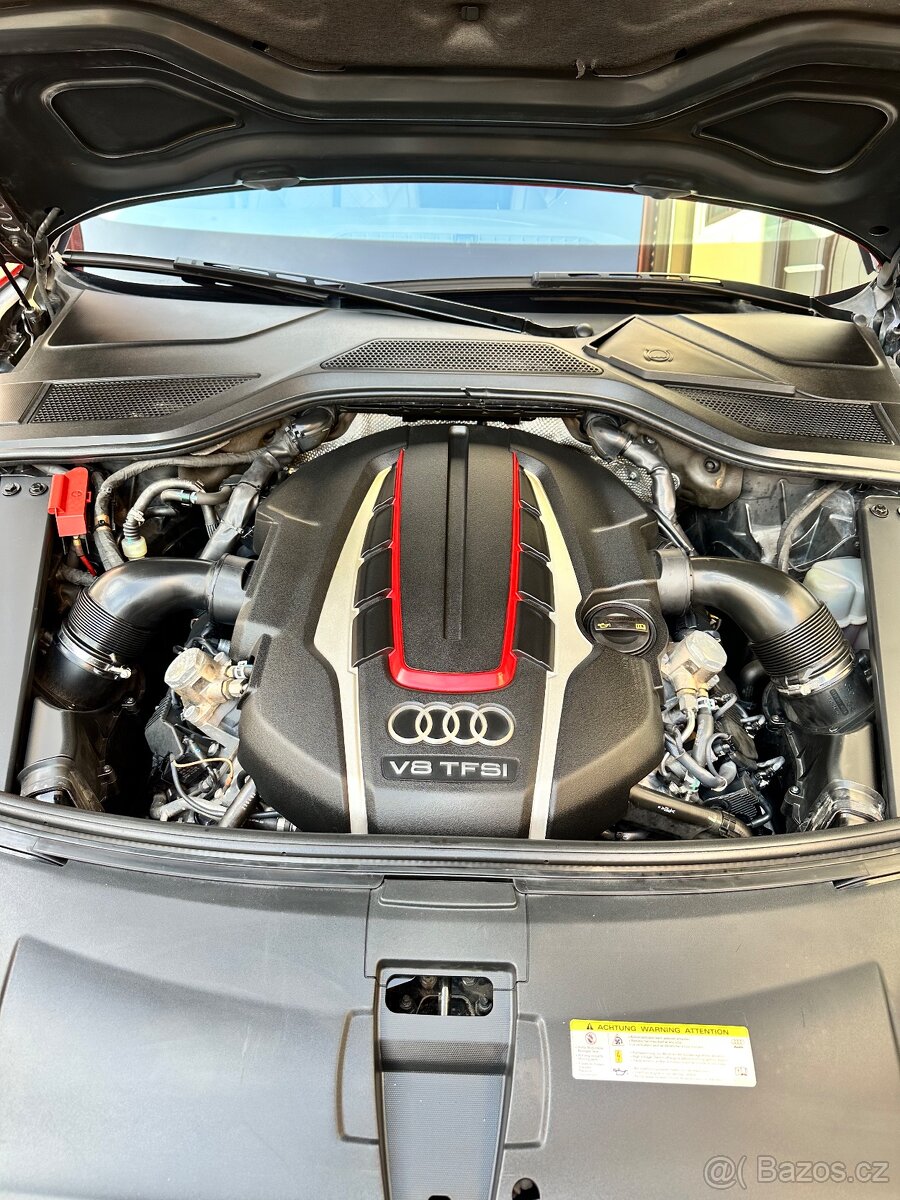 Audi S8 D4 V8 382 kW - 6