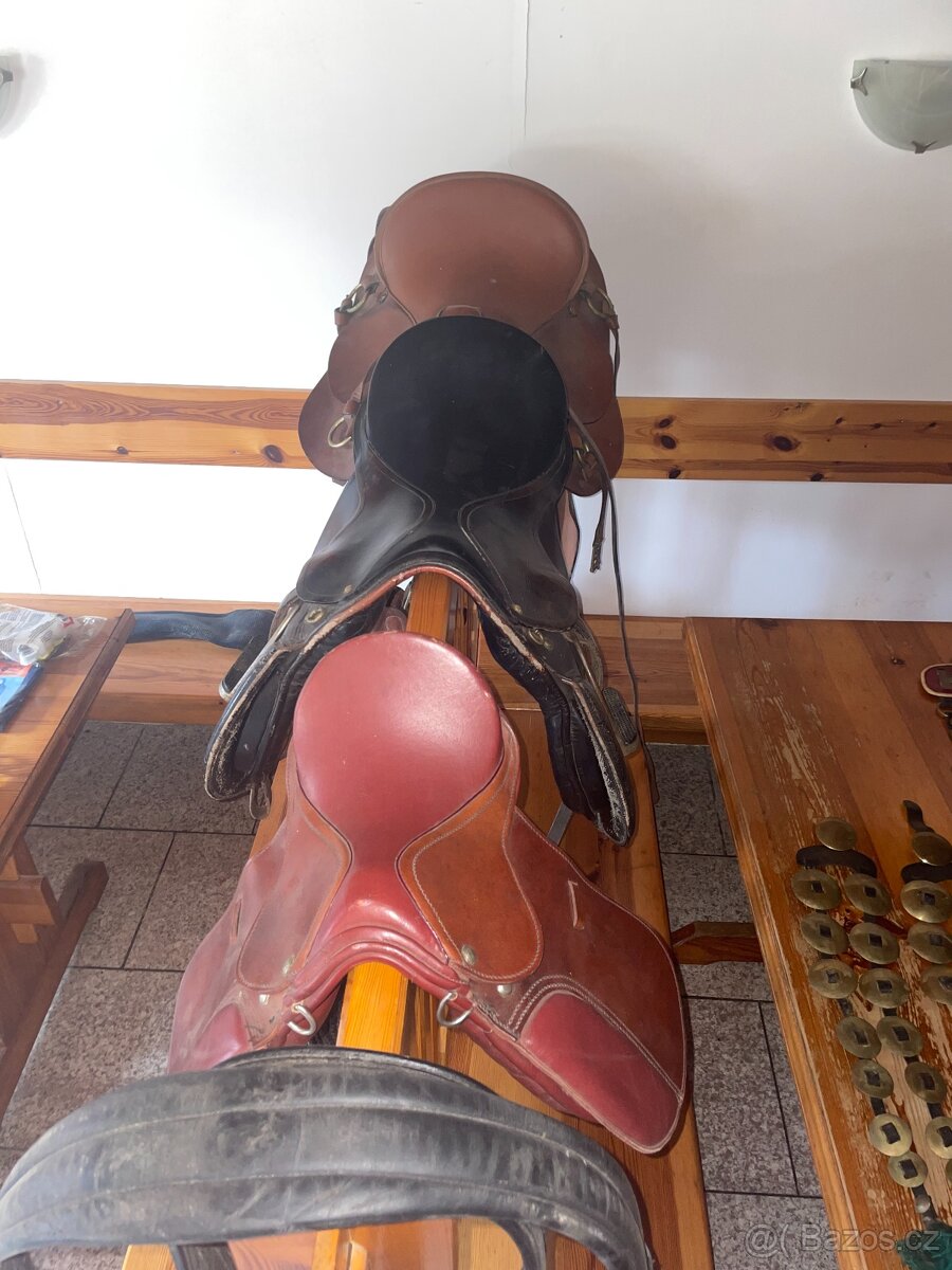 Westernová sedla - 6