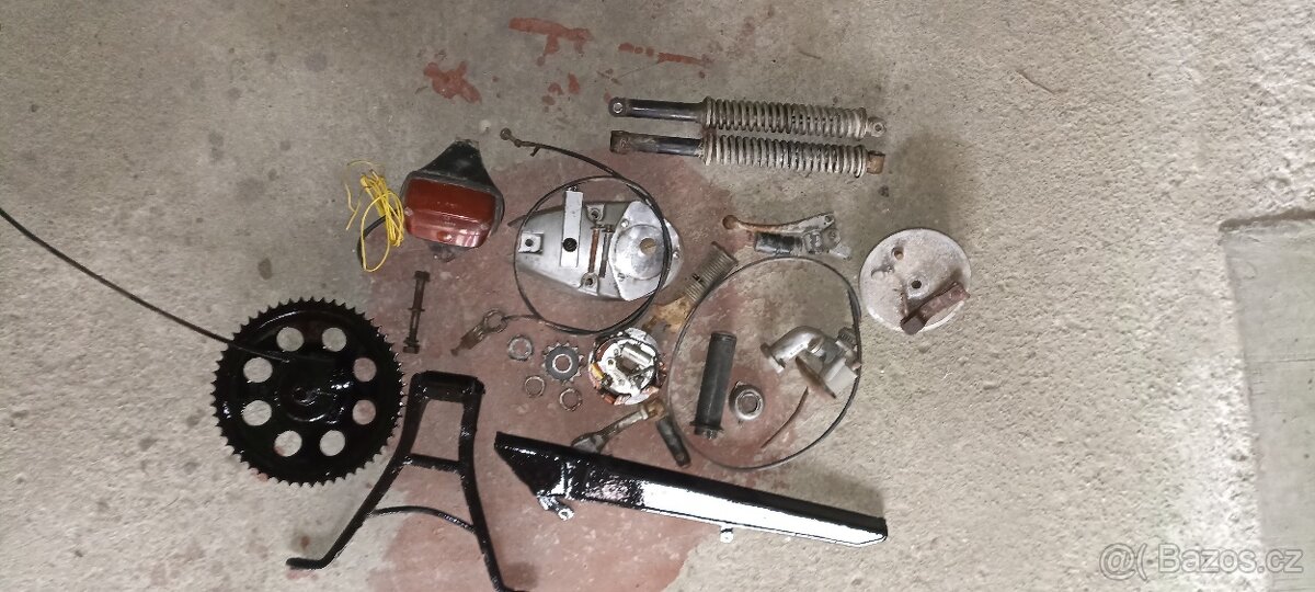 Náhradní díly Jawa Mustang 23 - 6