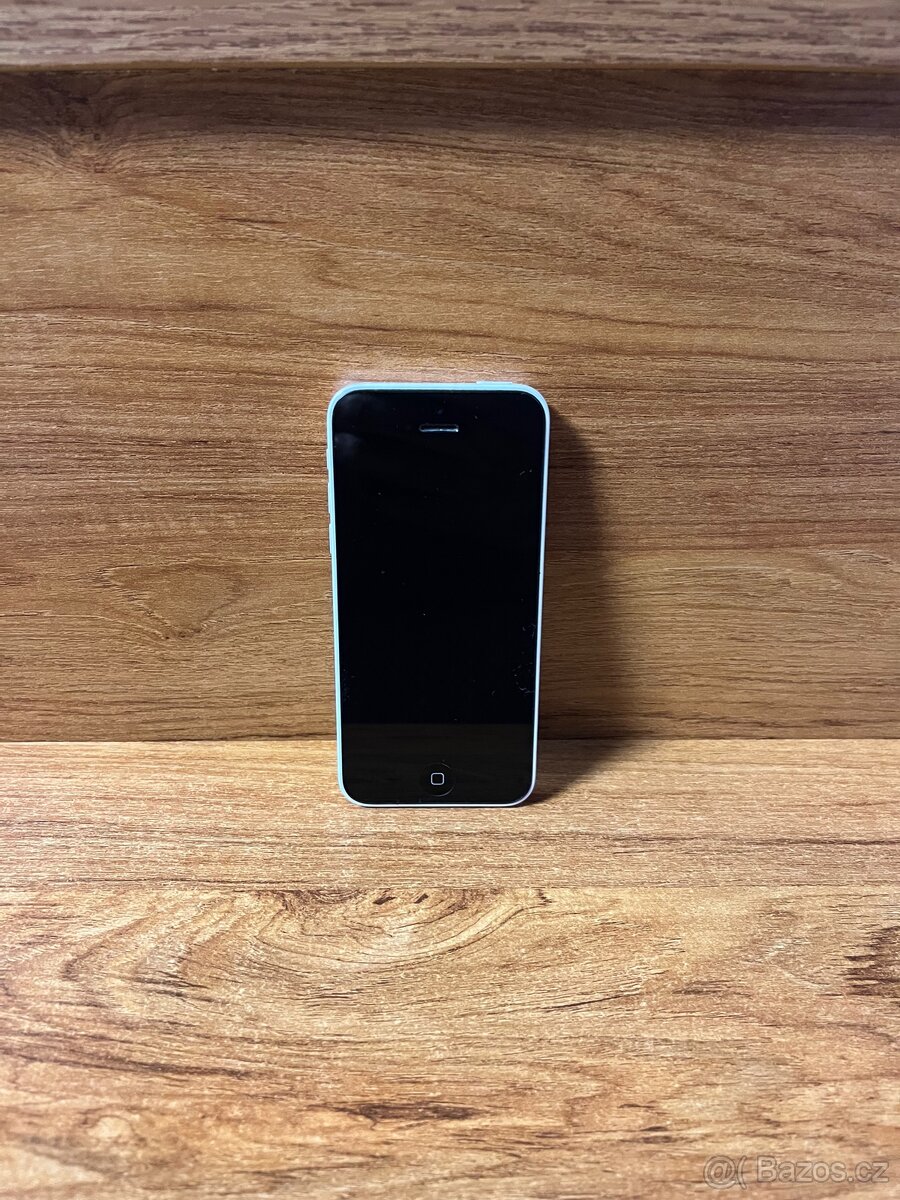 Apple iPhone 5C - 6
