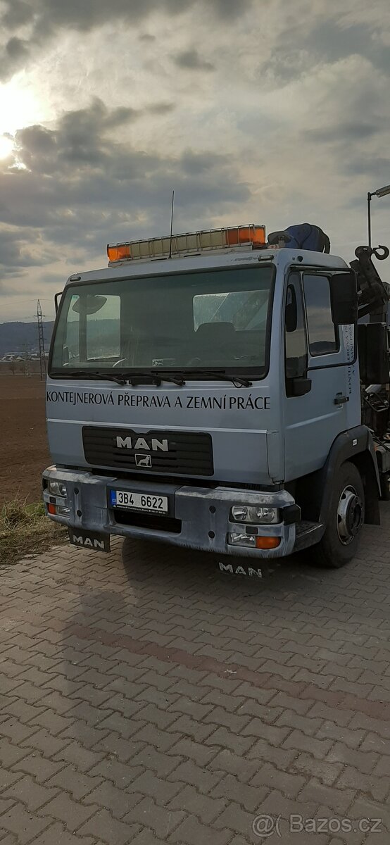 Hakový nosič kontejnerů s hydraulickou rukou - 6