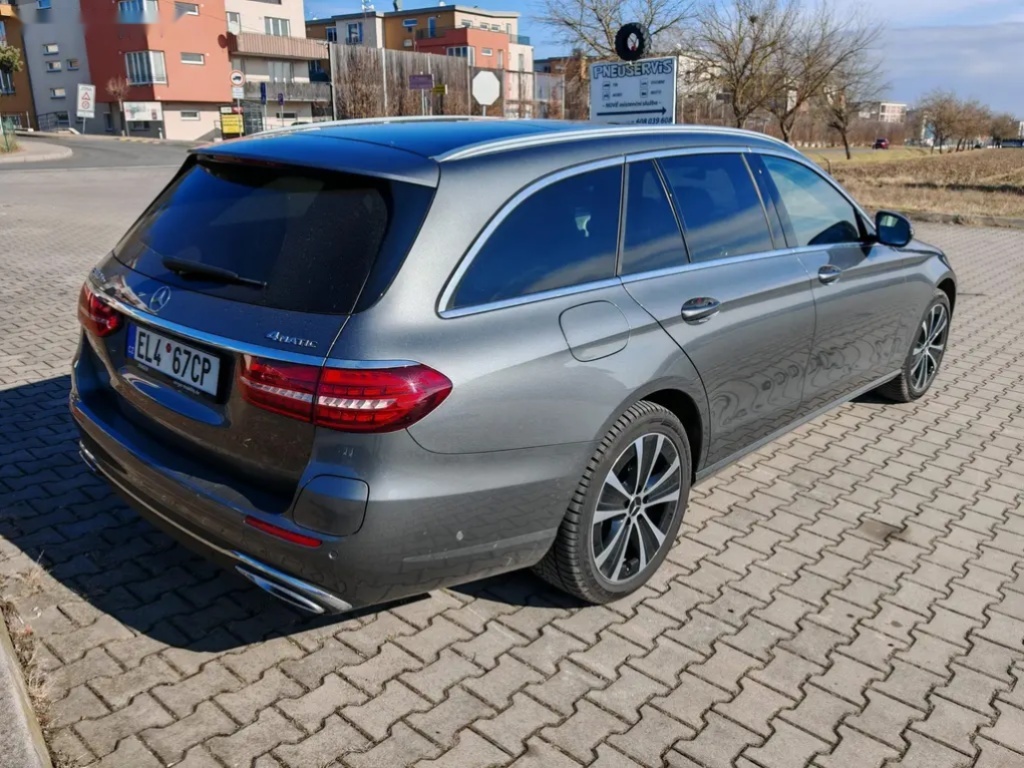 Mercedes-Benz Třídy E, E300de,Panorama,Tažné - 6