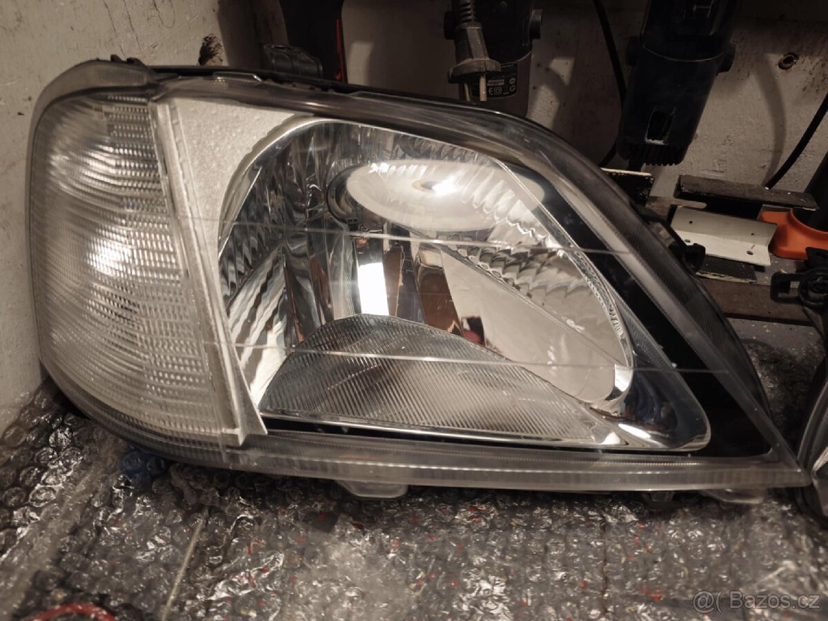 Dacia Logan I světlomety - 6