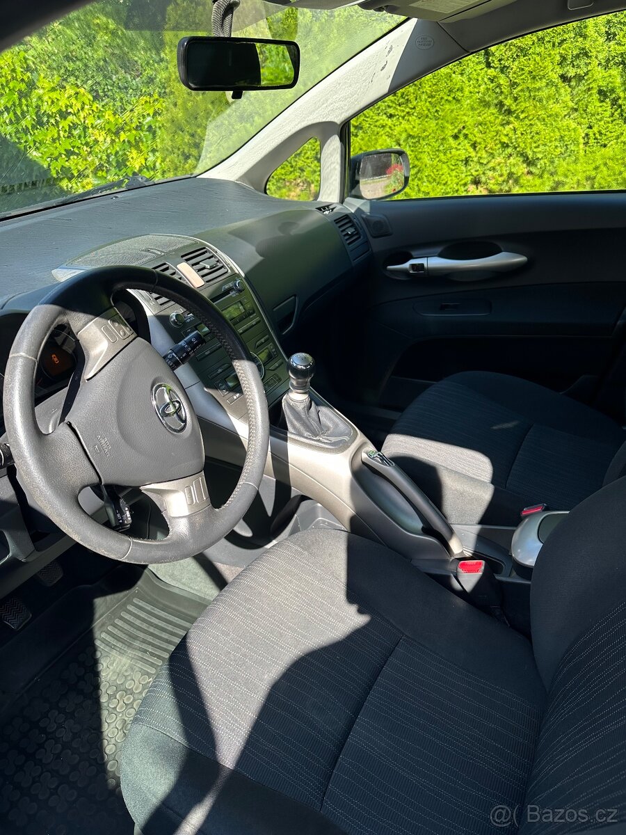 Toyota Auris - 6