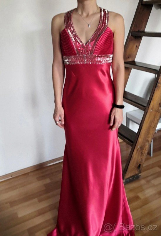 Saténové červené plesové šaty vel. S M - 6