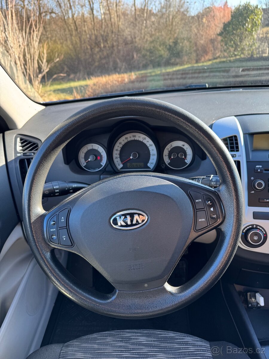Kia Ceed SW 1.4 CVVT - 6