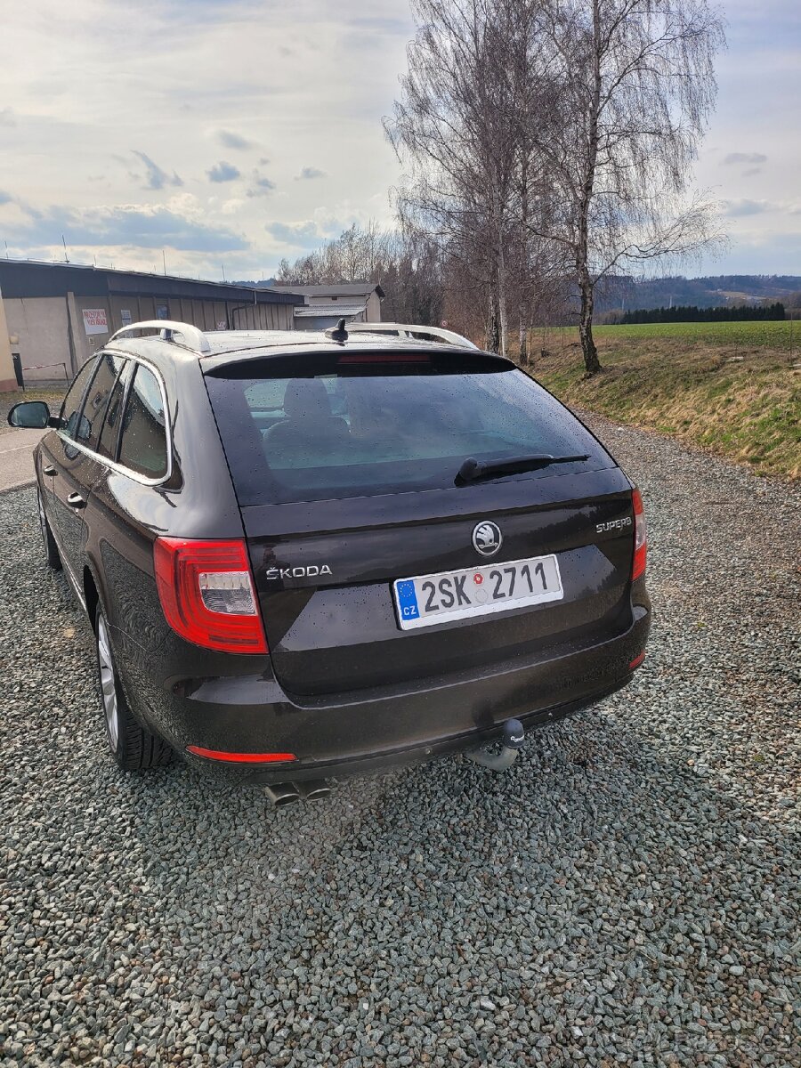 ŠKODA SUPERB FACELIFT (KOMPLET SERVIS,NOVÁ TK) - 6