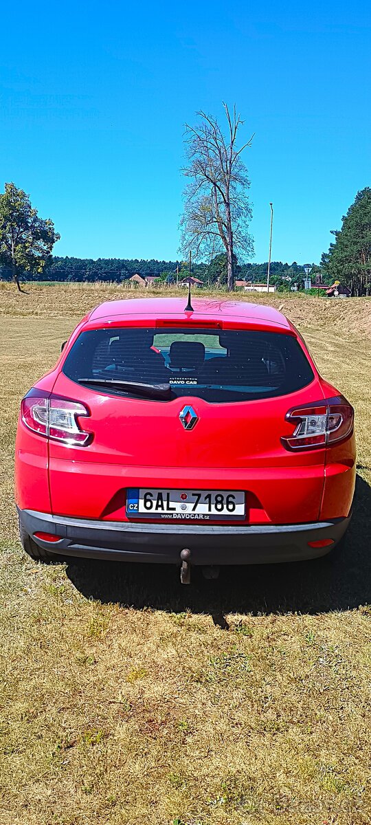 Renault Megane 3 kombi, r.v.2010, 1.6 benzín 74kw, 5 kvalt - 6