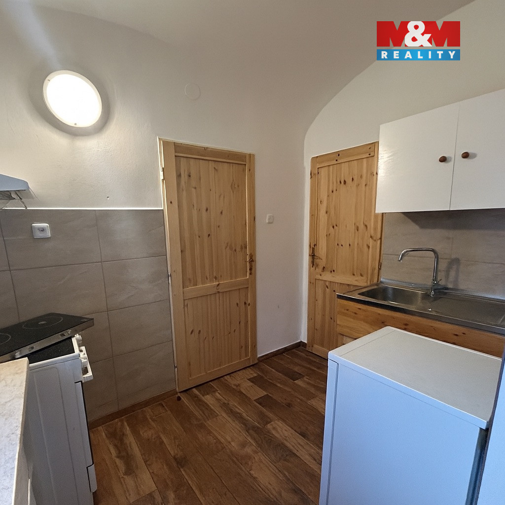 Pronájem bytu 1+1, 30 m², Louny - 6