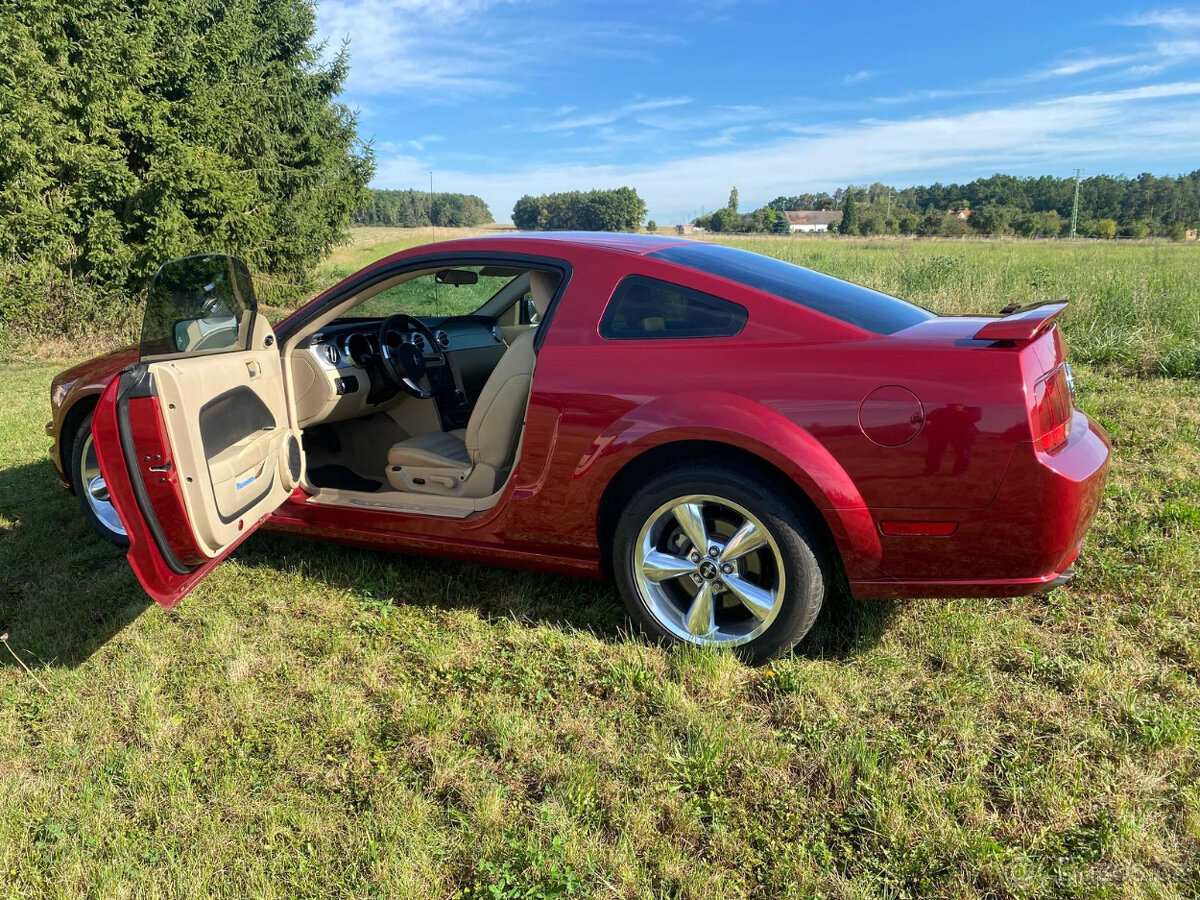 Ford Mustang 2006 - 6