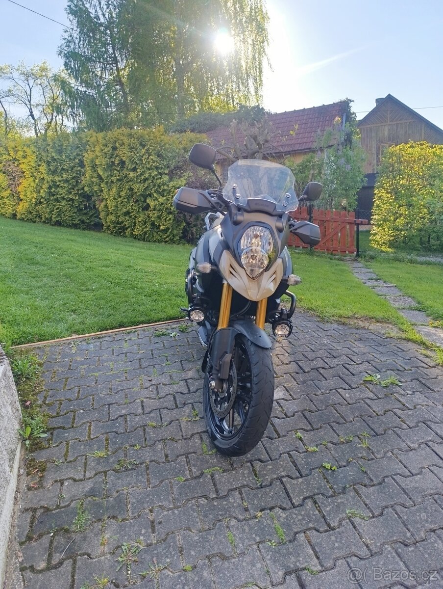 Suzuki V strom 1000 - 6