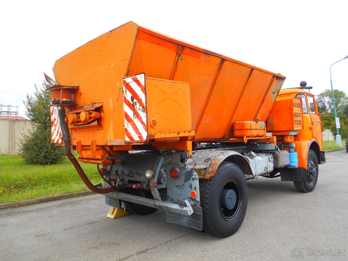 SYPAČ vozovek Š706 - 6