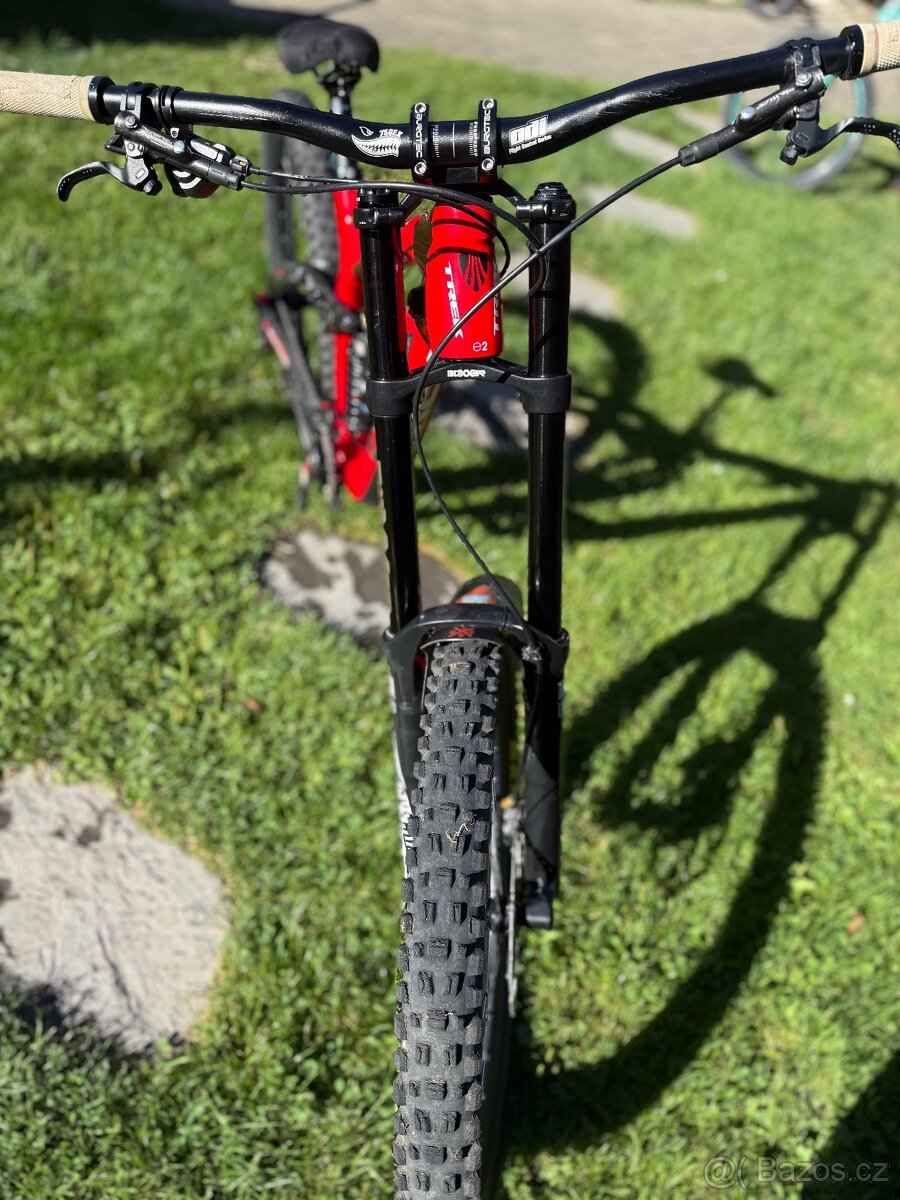 Trek Session E2 9.9 - 6