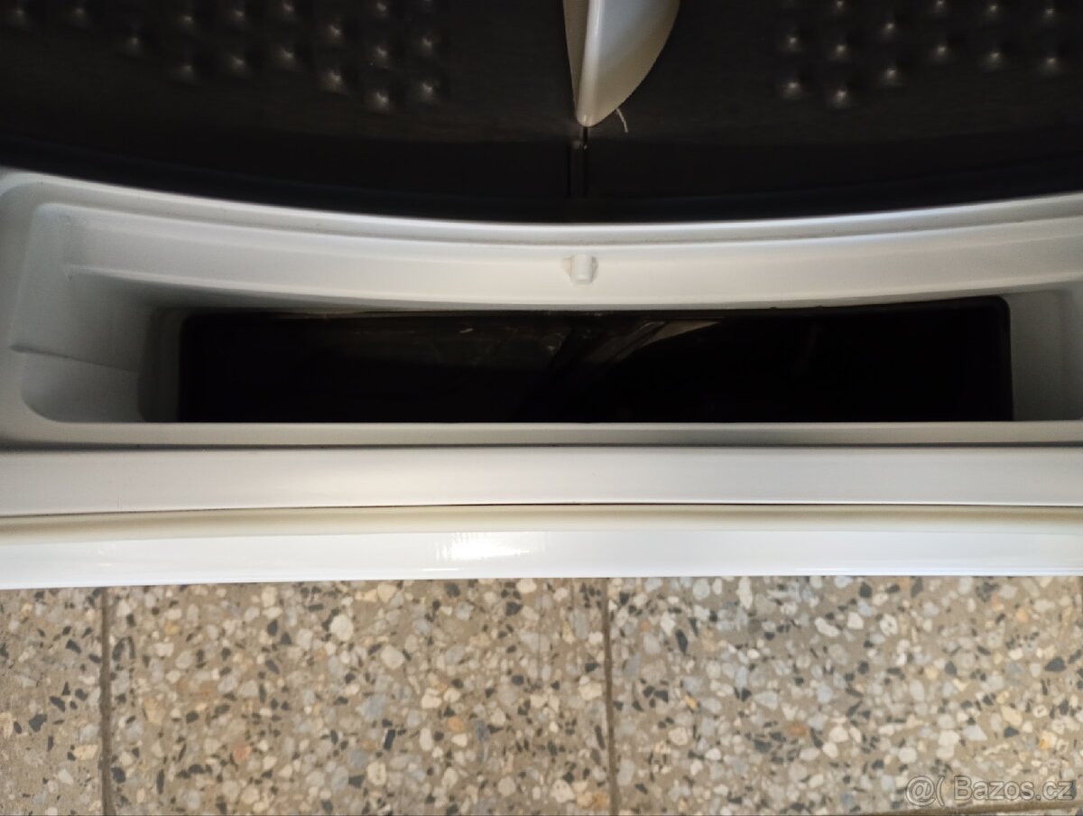 Sušička prádla s tepelným čerpadlem Bauknecht - 6