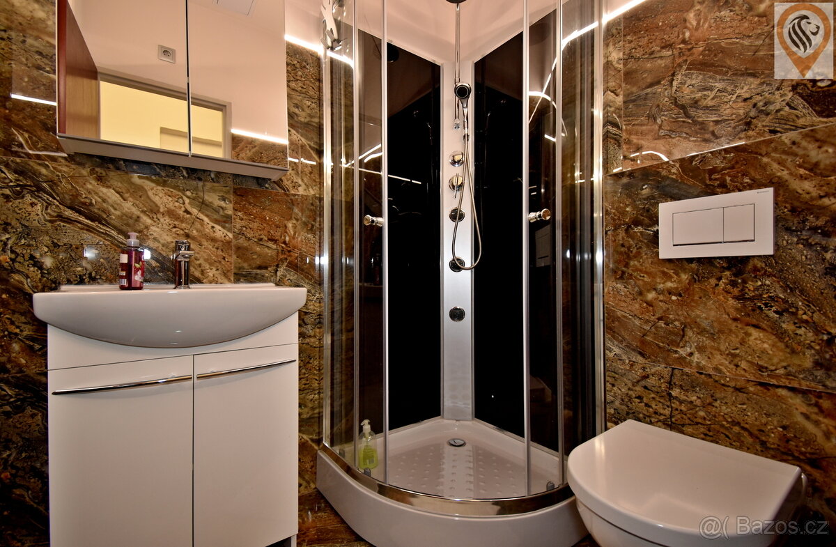 Investiční příležitost i útulné bydlení centru Trutnova – by - 6