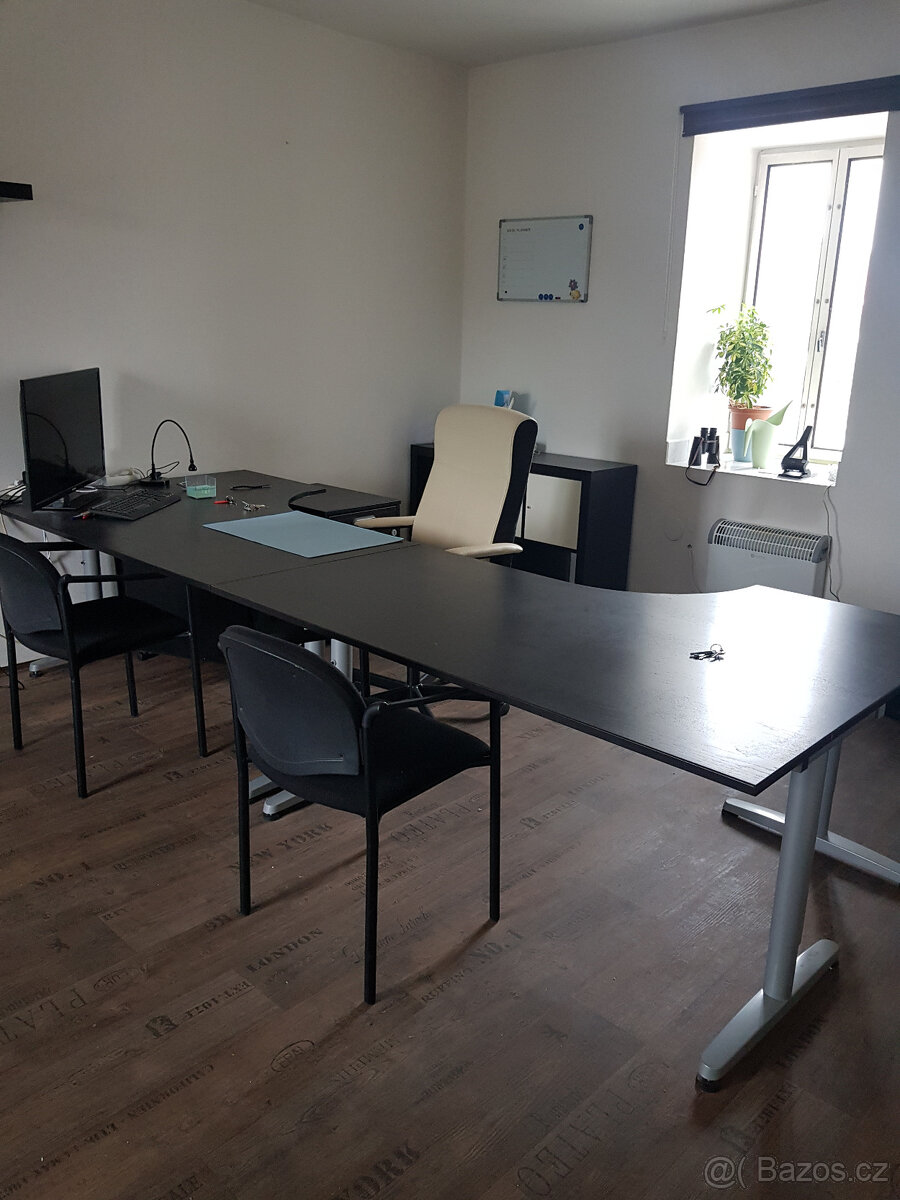 Kancelářský nábytek - 6