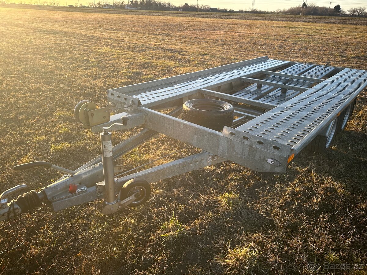 Zánovný Autoprepravník 2.7t - 6