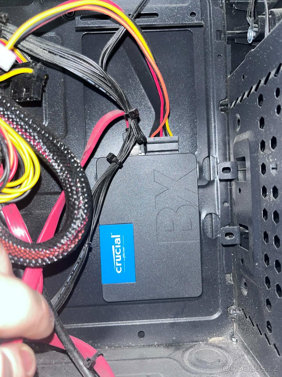 Stolní počítač - 6