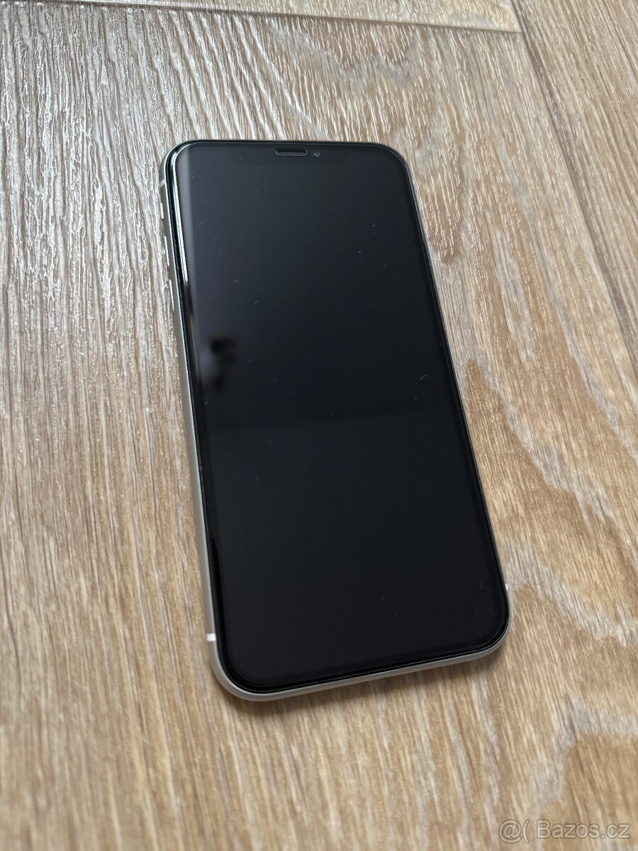 Apple iPhone Xr 64GB bílý - 6