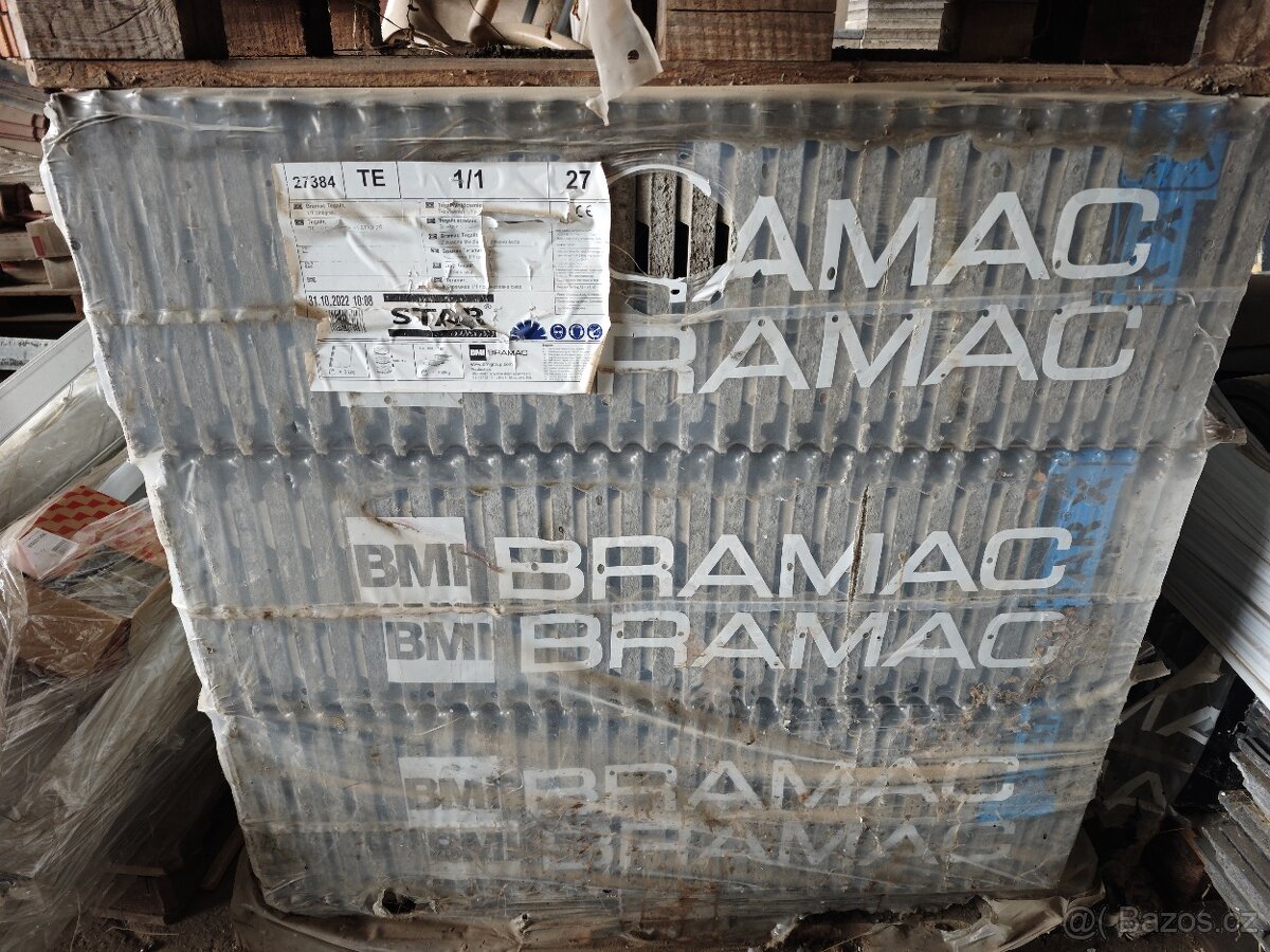 Stavební materiál – střešní tašky a další, různé druhy. - 6