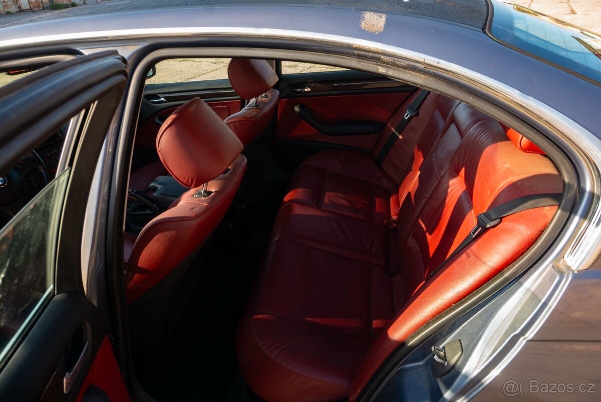BMW E46 328i Sedan - 6