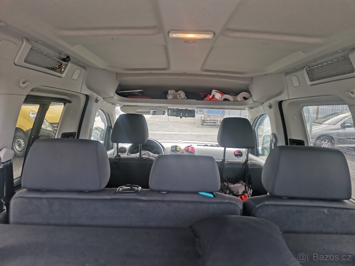 VW Caddy 1.6 Tdi 75kw, 2011 - 6