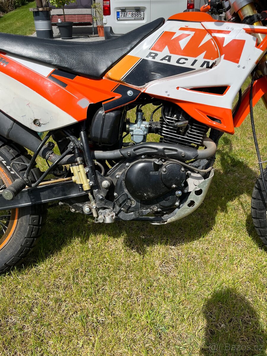 Yuki 125sm - 6